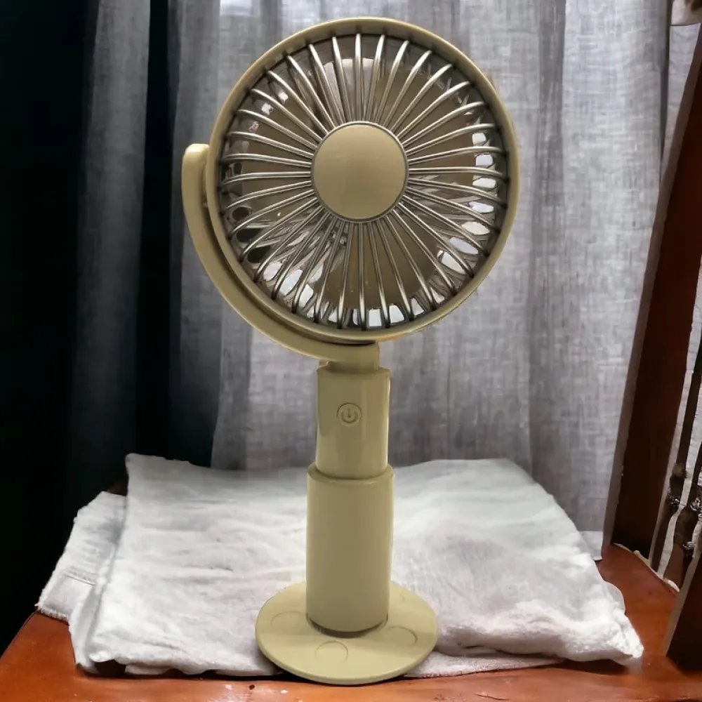 Breeze Buddy Mini Table Fan.